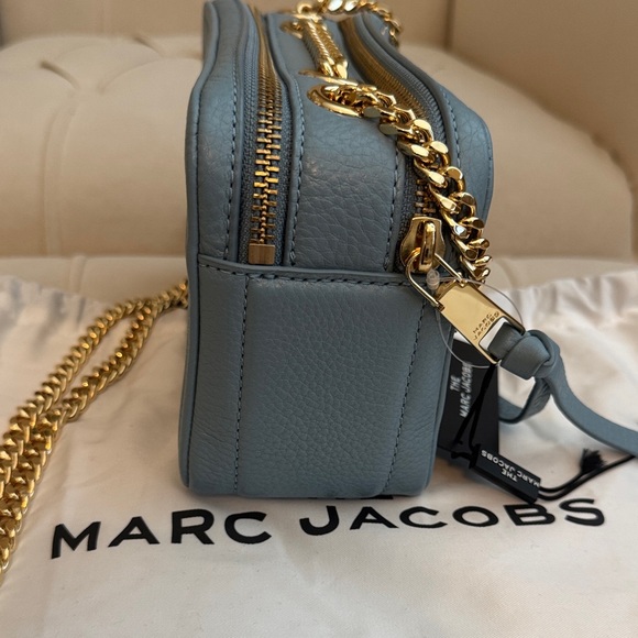 Marc Jacobs Stone Blue Crossbody Bag with Gold Chain - The Snapshot - Picture 4 of 7